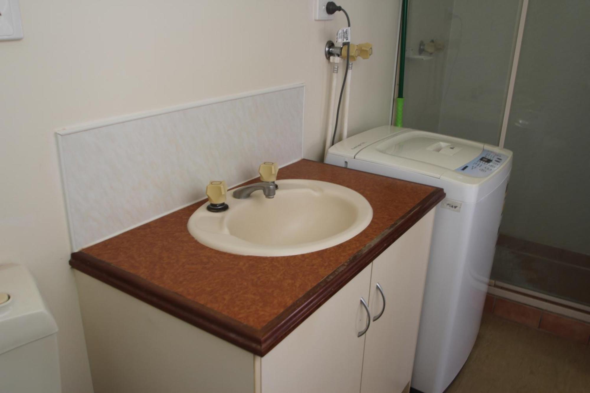 Aaok Karratha Caravan Park Luaran gambar