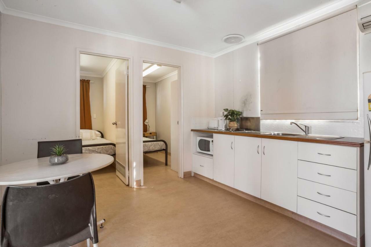 Aaok Karratha Caravan Park Luaran gambar