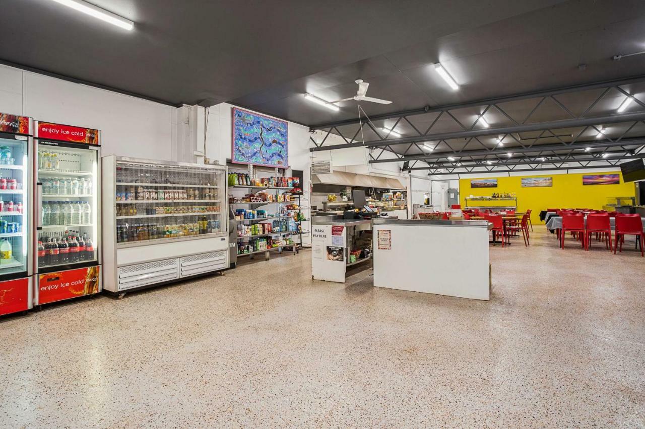 Aaok Karratha Caravan Park Luaran gambar
